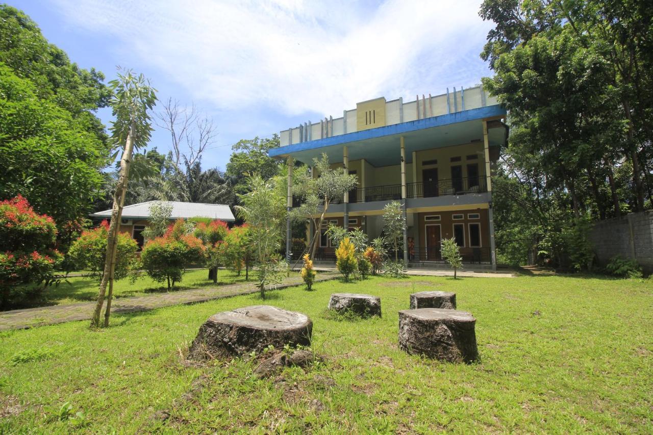 Tangkoko Lodge Bitung Dış mekan fotoğraf
